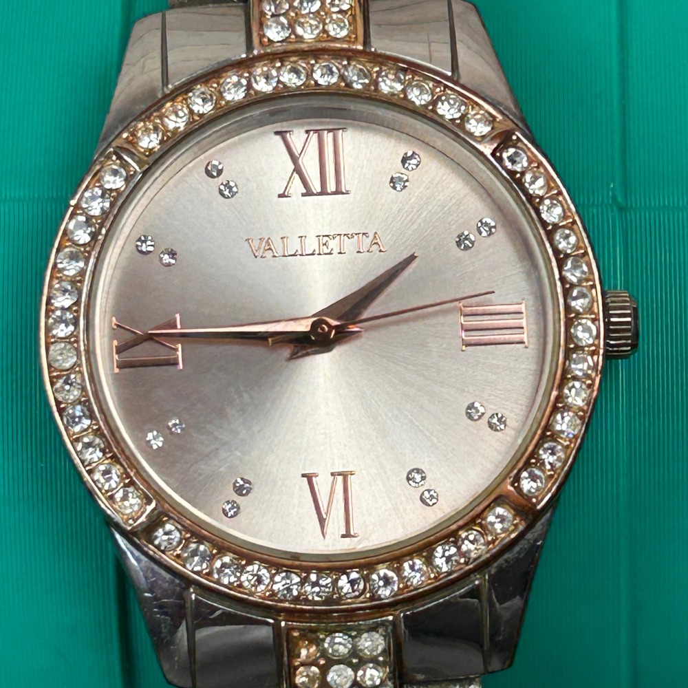 Valletta Womens Two Tone Rhinestone Watch Rose Gold Silver FMDC T569A Japan Movt
